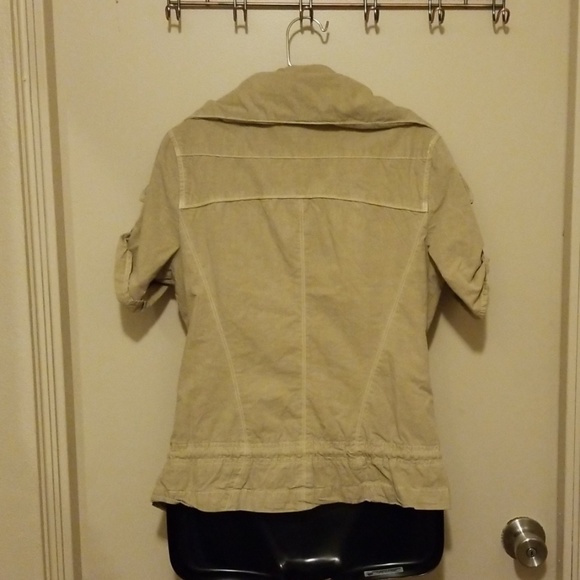 Jacket - Picture 5 of 5